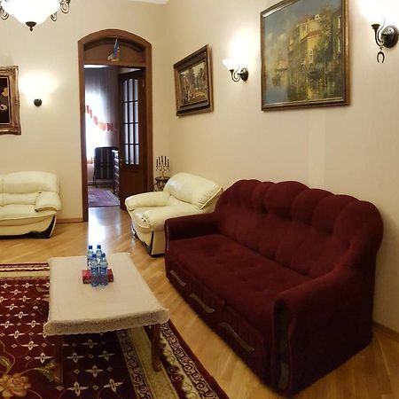 Gulluoglu Royal Suite Luxury Apartment Баку Екстериор снимка