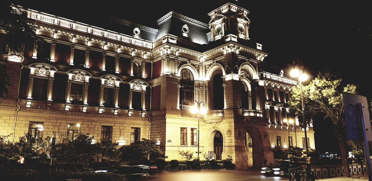 Gulluoglu Royal Suite Luxury Apartment Баку Екстериор снимка