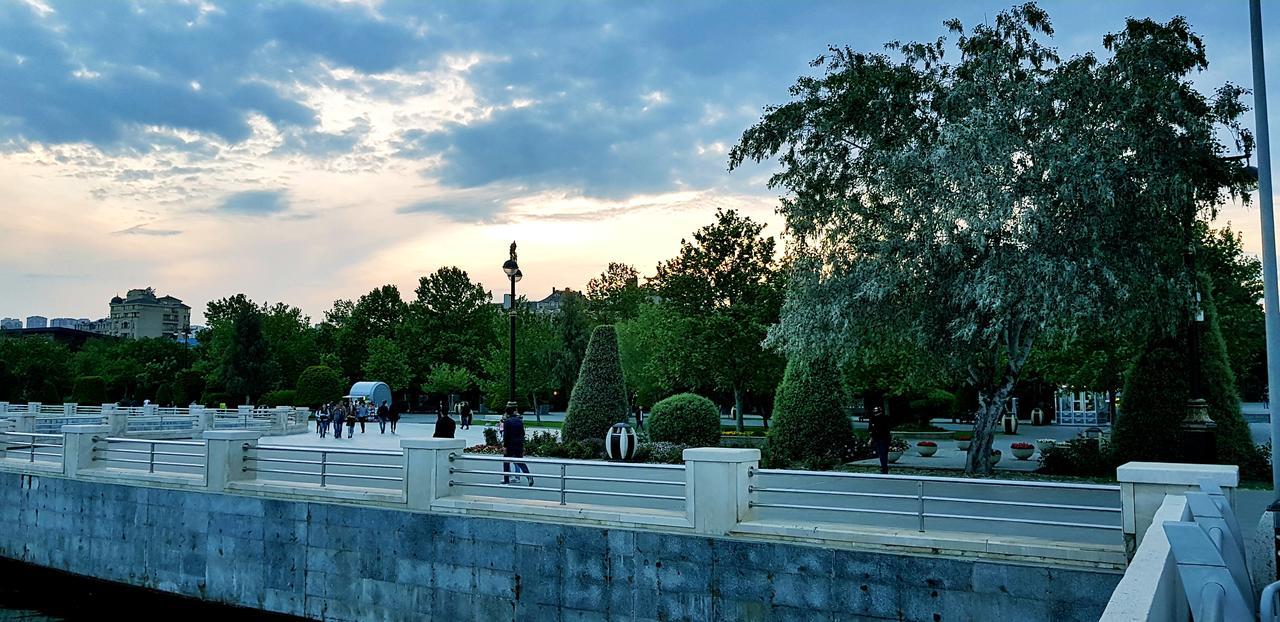 Gulluoglu Royal Suite Luxury Apartment Баку Екстериор снимка