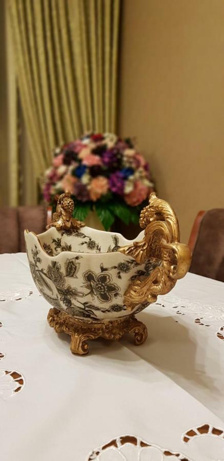 Gulluoglu Royal Suite Luxury Apartment Баку Екстериор снимка